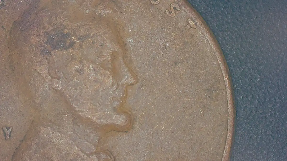 1975-D-Lincoln-Cent-With-Odd-MD?